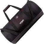 Venum x Dodge Banshee Sporttas Zwart Rood, Bijoux, Sacs & Beauté, Sacs | Sacs de sport, Verzenden