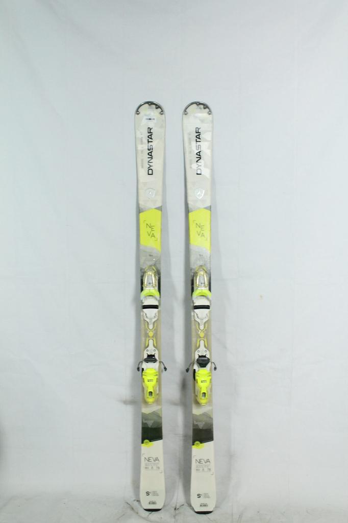 Refurbished - Ski - Dynastar Neva - 164, Sport en Fitness, Skiën en Langlaufen, Ski, 160 tot 180 cm, Gebruikt, Overige merken