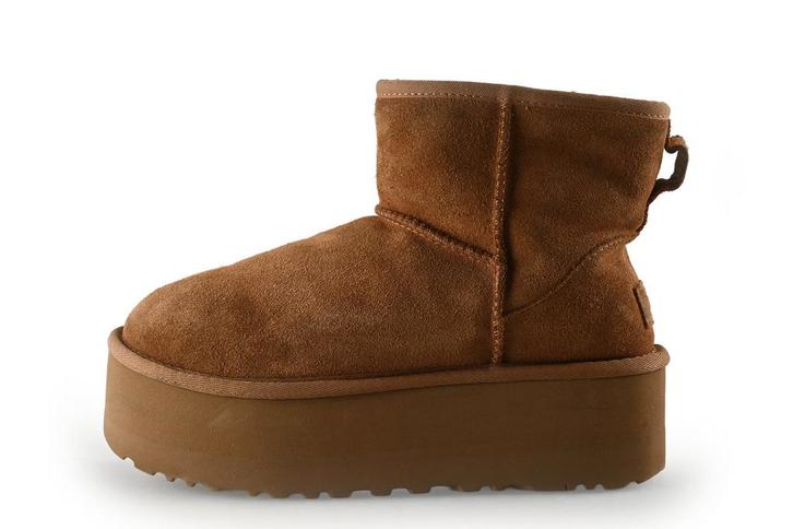 Ugg Boots in maat 37 Bruin, Kleding | Dames, Schoenen, Bruin, Zo goed als nieuw, Overige typen, Verzenden