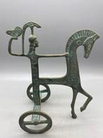 Ancient Roman chariot statue - Beeld, Ancient Roman chariot