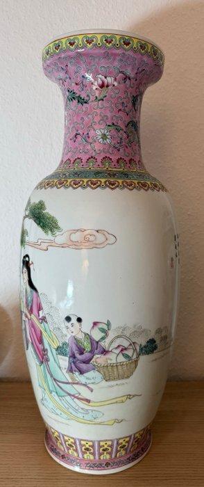 Vaas - Porselein - China (Zonder minimumprijs), Antiek en Kunst, Antiek | Overige Antiek