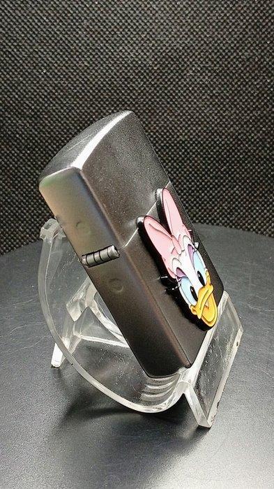 Zippo White Frost - Daisy Duck - Zonder Minimumprijs -, Verzamelen, Rookartikelen, Aanstekers en Luciferdoosjes
