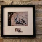 Banksy (1974) - FRAME Postcard and Stamp with Cancellation, Gelopen