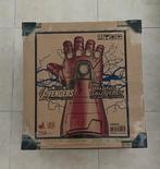 Avengers - Hot Toys - - Film rekwisiet Nano Gauntlet, Verzamelen, Nieuw