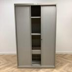 Tweedehands roldeurkast / archiefkast vv 2 legborden en 1, Huis en Inrichting, Kasten | Roldeurkasten en Archiefkasten, Gebruikt