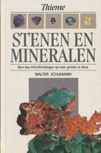 Stenen en mineralen 9789052100104, Boeken, Walter Schumann, Gelezen, Verzenden