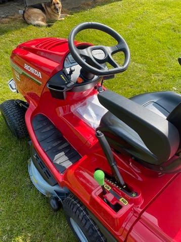 zitmaaier honda 2417 met mulching nieuw beschikbaar voor biedingen