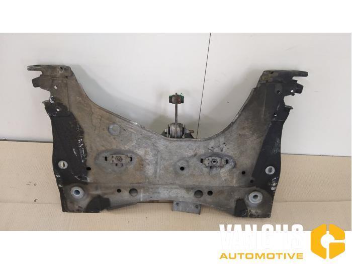 Subframe Renault Captur O184630, Auto-onderdelen, Ophanging en Onderstel