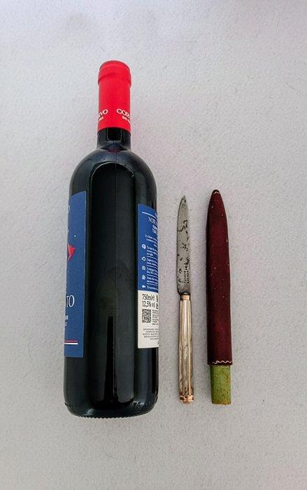 240 Years Old - Fruitmes - Goud, parelmoer, Antiek en Kunst, Antiek | Zilver en Goud