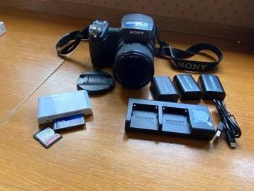 Sony Cybershot DSC-R1 Digitale hybride camera beschikbaar voor biedingen