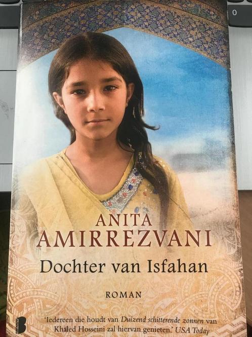 dochter van isfahan 9789022560006 Anita Amirrezvani, Boeken, Romans, Gelezen, Verzenden