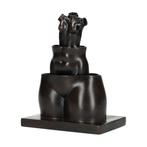 Parastone - after Magritte - Beeldje, La Folie des Grandeurs