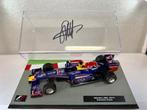 Red Bull Racing - Sebastian Vettel - 2013 - Schaal 1/43, Verzamelen, Nieuw