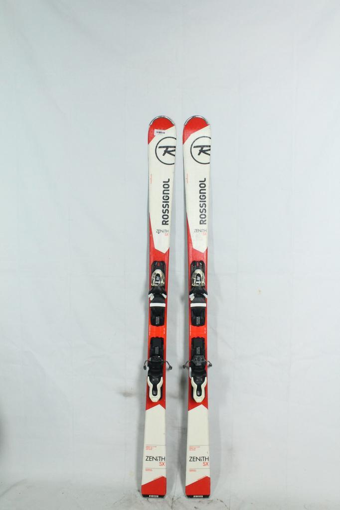 Refurbished - Ski - Rossignol Zenith SX - 157, Sports & Fitness, Ski & Ski de fond, Enlèvement ou Envoi