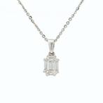 Collier avec pendentif - 18 carats Or blanc - 0.32ct. tw.