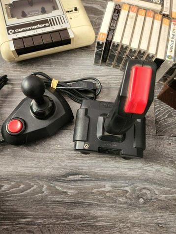 Commodore - 64 - Commodore 64 & Floppy & Diskette & a lot beschikbaar voor biedingen