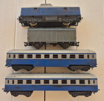 Lima, Roco H0 - Treinset (4) - Diesel locomotief V 80 -