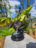 Beeld, Fairy Riding Flying Fish - 38 cm - Brons, Marmer, Antiek en Kunst