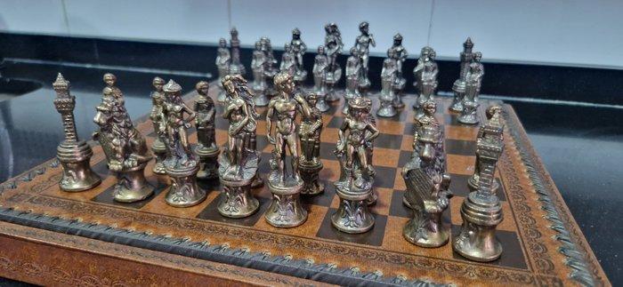 Schaakspel - Ajedrez de Lujo: El Renacimiento de David de, Antiek en Kunst, Curiosa en Brocante