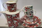 Keith Haring (1958-1990) - Set of 8 items Keith Haring, Antiquités & Art