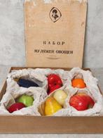 Themacollectie - Vintage set. Groenten en fruit gemaakt van