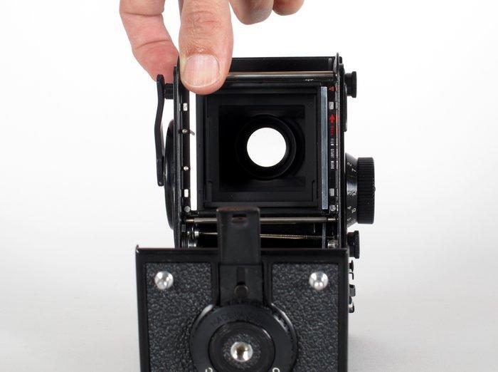 Yashica Mat-124G Appareil photo reflex bi-objectif (TLR), Audio, Tv en Foto, Fotocamera's Analoog