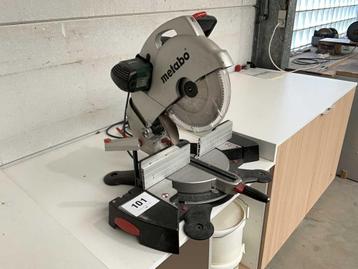 Metabo KS 305 Plus Afkortzaag beschikbaar voor biedingen