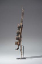 Een houten masker - Grebo - Ivoorkust (Zonder minimumprijs)