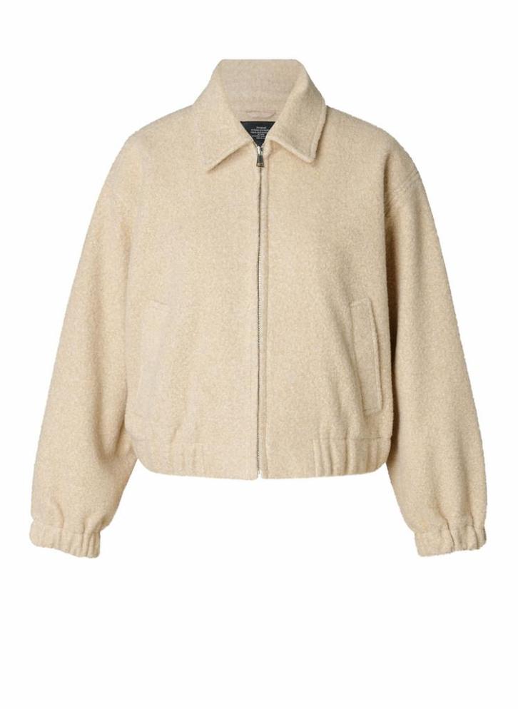 Jas Amelie Yest Curve0(46)Maat 46/48 (XL) of groter, Kleding | Dames, Jassen | Zomer, Overige kleuren, Nieuw, Maat 46/48 (XL) of groter