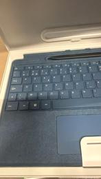 Microsoft Surface Pro 13 Inch Type Cover met tablet hoesjes, Computers en Software, Tablet-hoezen, Verzenden, Nieuw