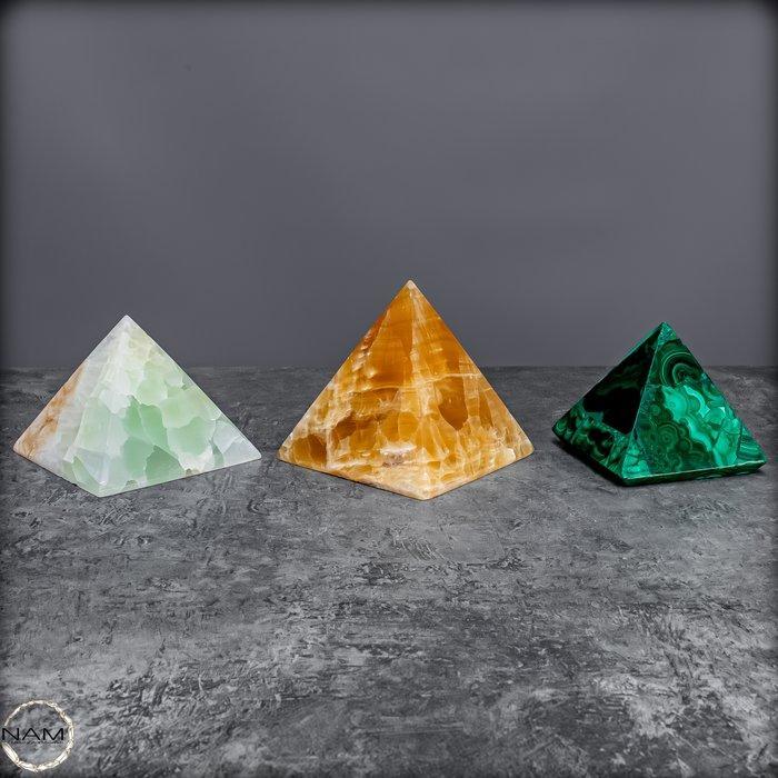 Harmonie des éléments – Pyramides naturelles en malachite,, Verzamelen, Mineralen en Fossielen