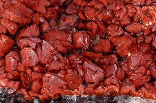 Quartz dartichaut de haute qualité var Eisenkiesel réunion, Verzamelen, Mineralen en Fossielen