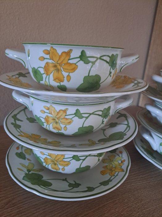 Villeroy & Boch - Eetservies voor 6 (12) - Geranium -, Antiek en Kunst, Antiek | Meubels | Tafels