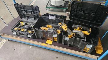 Diverse accu gereedschappen (6x) DEWALT Waaronder. beschikbaar voor biedingen
