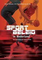 Sportbeleid in Nederland 9789046904800, Zo goed als nieuw, Sanne Cobussen, Erik Puyt, Verzenden