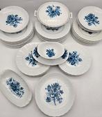 Limoges - Bernardaud & Co - Tafelservies voor 12 (53) - Bleu, Antiek en Kunst