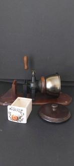 Koffiemolen - Hout, Metaal, Porselein