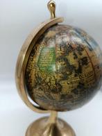 Terrestrial table globe - Luciano Cordeddu - 1960-1970