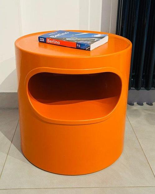 Artemide - Emma Gismondi Schweinberger - Giano Vano - Table, Antiek en Kunst, Antiek | Meubels | Stoelen en Sofa's