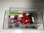 1:43 - Voiture de course miniature (2) - Ferrari F2004 -