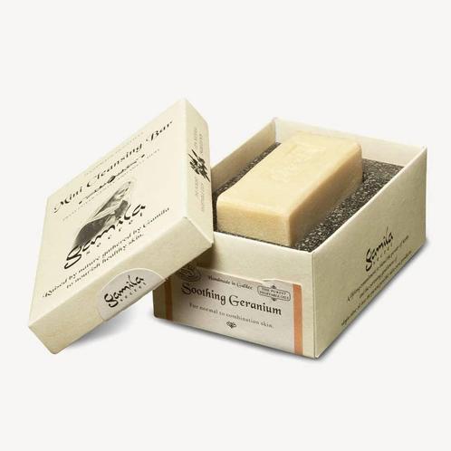 Gamila Secret Geranium Mini soap 30g (Soaps), Handtassen en Accessoires, Uiterlijk | Cosmetica en Make-up, Nieuw, Verzenden