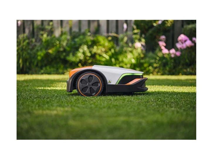 Online veiling - Stihl Inow 5 Robot Grasmaaier, Articles professionnels, Machines & Construction | Jardin, Parc & Sylviculture