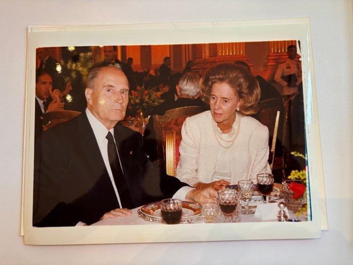 Photo News / Gamma - Begrafenis van koning Boudewijn, Antiek en Kunst, Kunst | Designobjecten