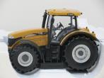Schaal I Universal Hobbies 2817 Agco Challenger MT685C