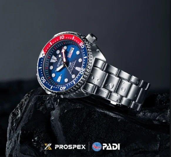 Seiko - Prospex Turtle Padi Pepsi Automatico - SRPE999K1 -, Handtassen en Accessoires, Horloges | Heren