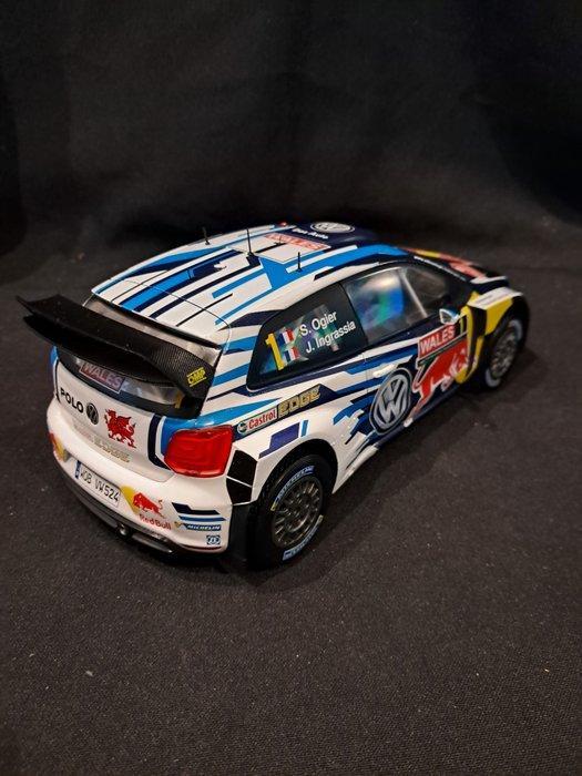 IXO 1:18 - Modelauto - Volkswagen Polo R WRC - S. Ogier / J., Hobby en Vrije tijd, Modelauto's | 1:5 tot 1:12