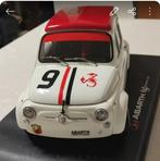 1:8 - Voiture de sport miniature - 500 Abarth 695