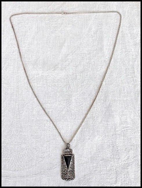 Onyx - Zilver - Ketting met hanger - Art Deco markasieten, Antiek en Kunst, Kunst | Designobjecten