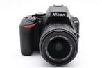 Nikon D5500 + 18-55 VR II lens Near Mint (400clicks) E70, Audio, Tv en Foto, Nieuw