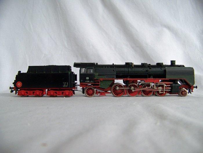 Märklin/Hamo H0 - 8382 - Stoomlocomotief met tender (1) - BR, Hobby en Vrije tijd, Modeltreinen | H0